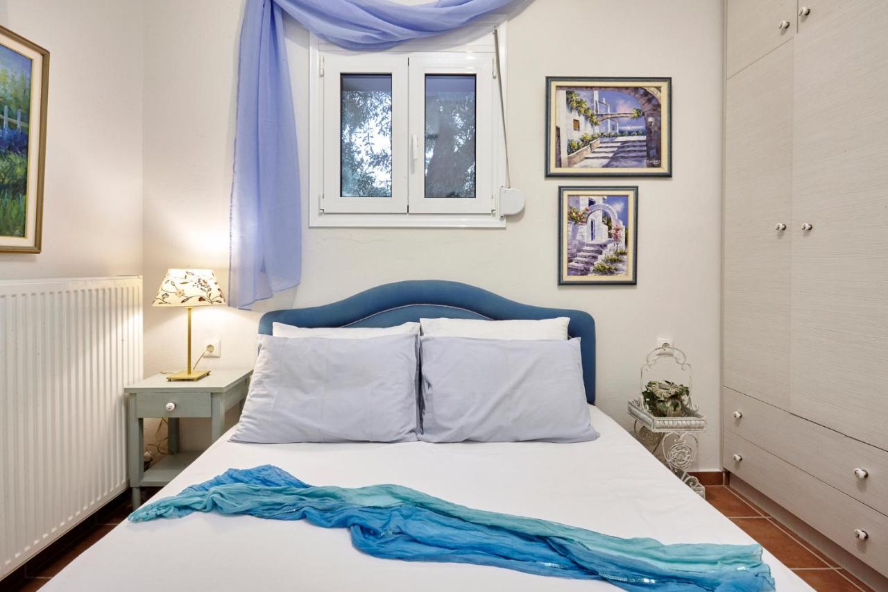Bella View Apartment Skiathos Town Bagian luar foto